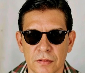 CÉSARIO, 38, Ventanas