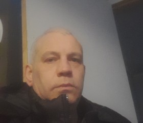 Valentin, 44, Saint Petersburg