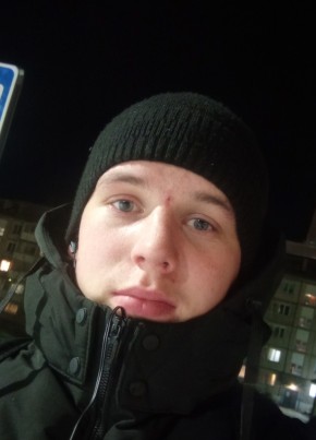 Павел, 19, Россия, Енисейск