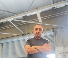 Mm, 51, Reims