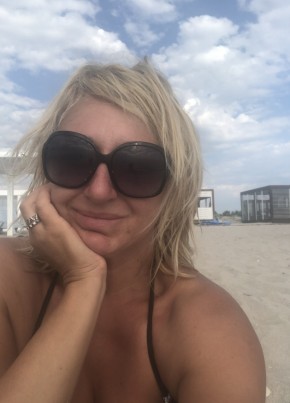 Alyona, 46, Россия, Оленевка