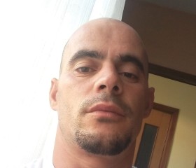 Vitor, 35 лет, Cotronei