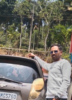 Naseer, 35, India, Bangalore