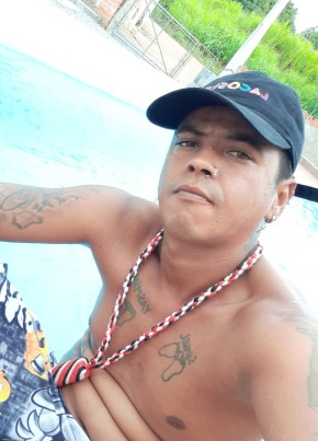 Reginaldo, 32, República Federativa do Brasil, Votorantim