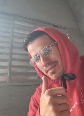 Daniel из Guarujá 28 лет