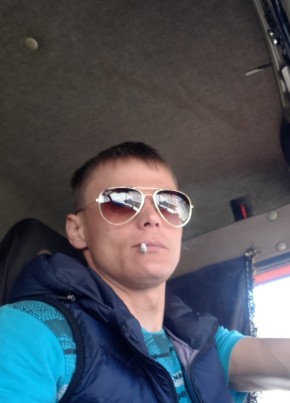 Михаил, 36, Россия, Усть-Кут