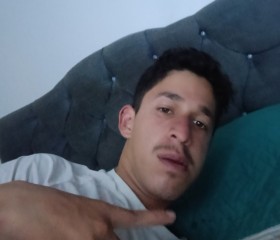Alfonso, 18, Bogota