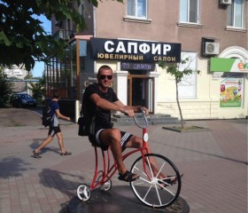 Дмитрий, 41 год, Комсомольське