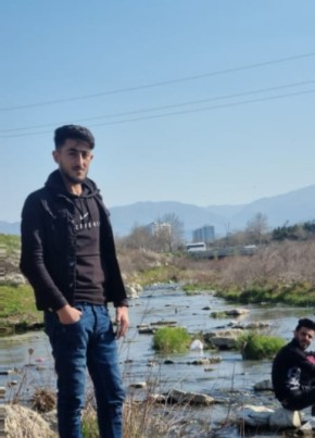 Azzm из Mersin 30 лет
