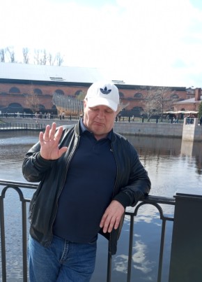 Антон, 54, Россия, Санкт-Петербург