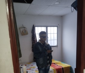 Edison, 36, Pitalito