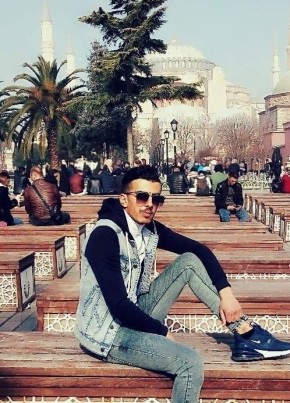 Sami, 28, People’s Democratic Republic of Algeria, Tlemcen