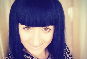 Yana, 39 - Just Me