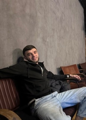 Рома из Омска 30 лет