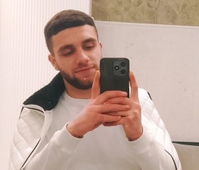 Miqo, 19, Yerevan