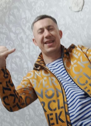 Павел из Малоярославеца 37 лет