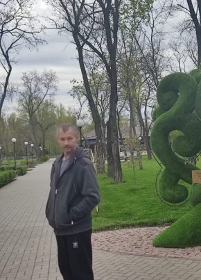 Василий, 48, Россия, Донецк