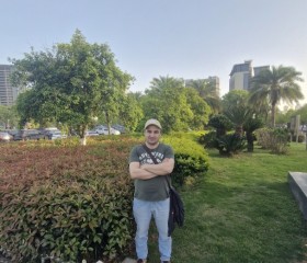 ARS, 31, Moscow