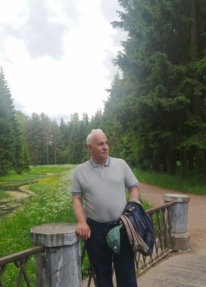 Эмин, 57, Россия, Санкт-Петербург