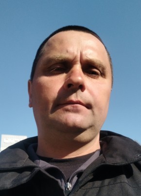 Михаил из Курска 48 лет