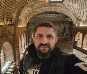 Davit Makalatia, 46, Tbilisi