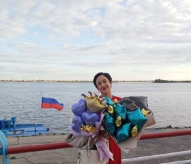 Lyudmila, 57, Saratov