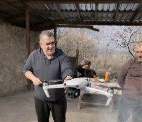 Reşad, 42, Marneuli