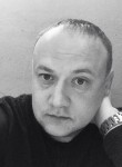 Pavel, 39, Moscow