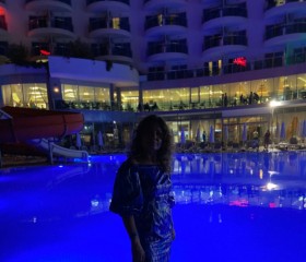 Sabina, 48, Nizhnekamsk