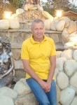 Валентин, 68 лет, Київ