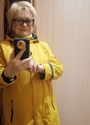 Ольга, 68, Россия, Батайск
