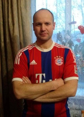 Aleksandr, 46, A Magyar Népköztársaság, Budapest
