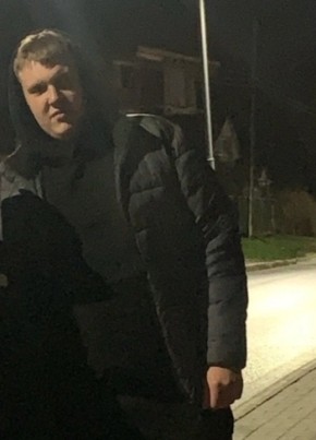 Александр из Тюмени 31 год