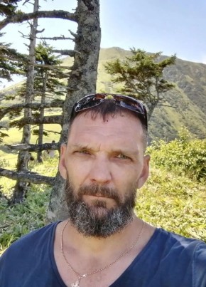 Павел из Барнаула 49 лет