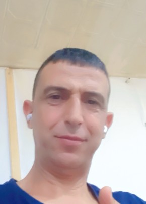 Fouaz Heddad, 47, Algeria, Jijel