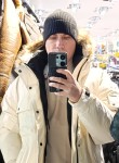 Oleg, 40, Karpogory