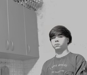 Azal, 18, Moscow