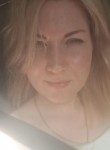 Oksana, 38, Saint Petersburg