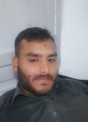Qasim Ali, 24, Estado Español, Málaga
