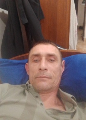 Анатолий, 41, Россия, Саратов