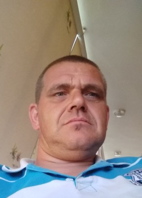 Fatjon Pjetri, 37, Albania, Fier