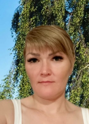 Наталия из Суворова 44 года