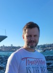Yuriy, 44, Moscow