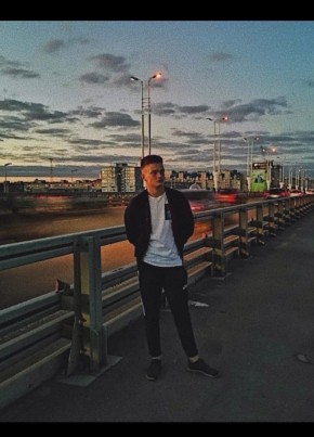 Sergey, 22, Russia, Omsk