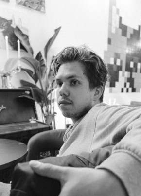 Андрей Новиков из Зеленограда 25 лет
