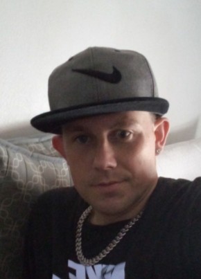 Lyle, 35, United States of America, Springfield (State of Oregon)