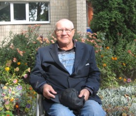 Василий, 75 лет, Київ