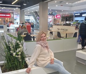 AMBROZIYA Yadovi, 52, Moscow