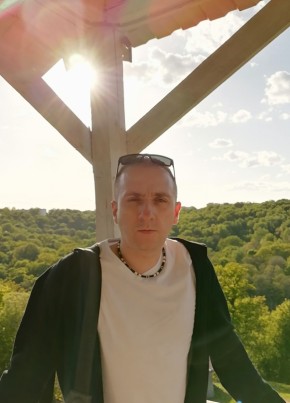 Андрей из Брянска 42 года