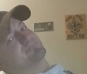 Chris, 38, West Memphis